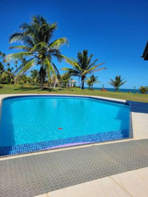 Casa pé na areia Guarajuba Ba